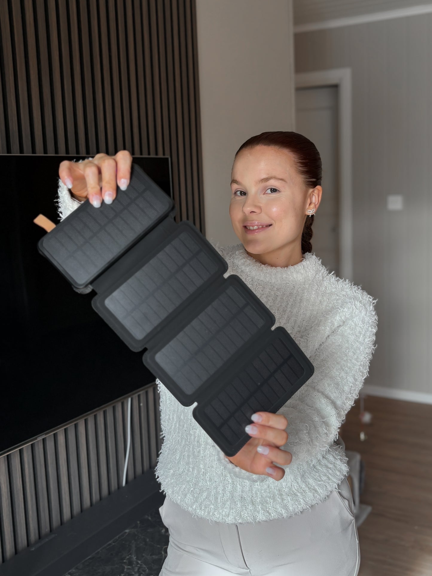 VOLTUR Solar Power Bank